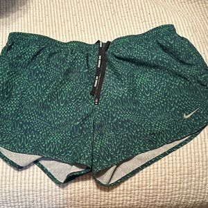 Nike Women's Athletic Shorts in Green Pattern